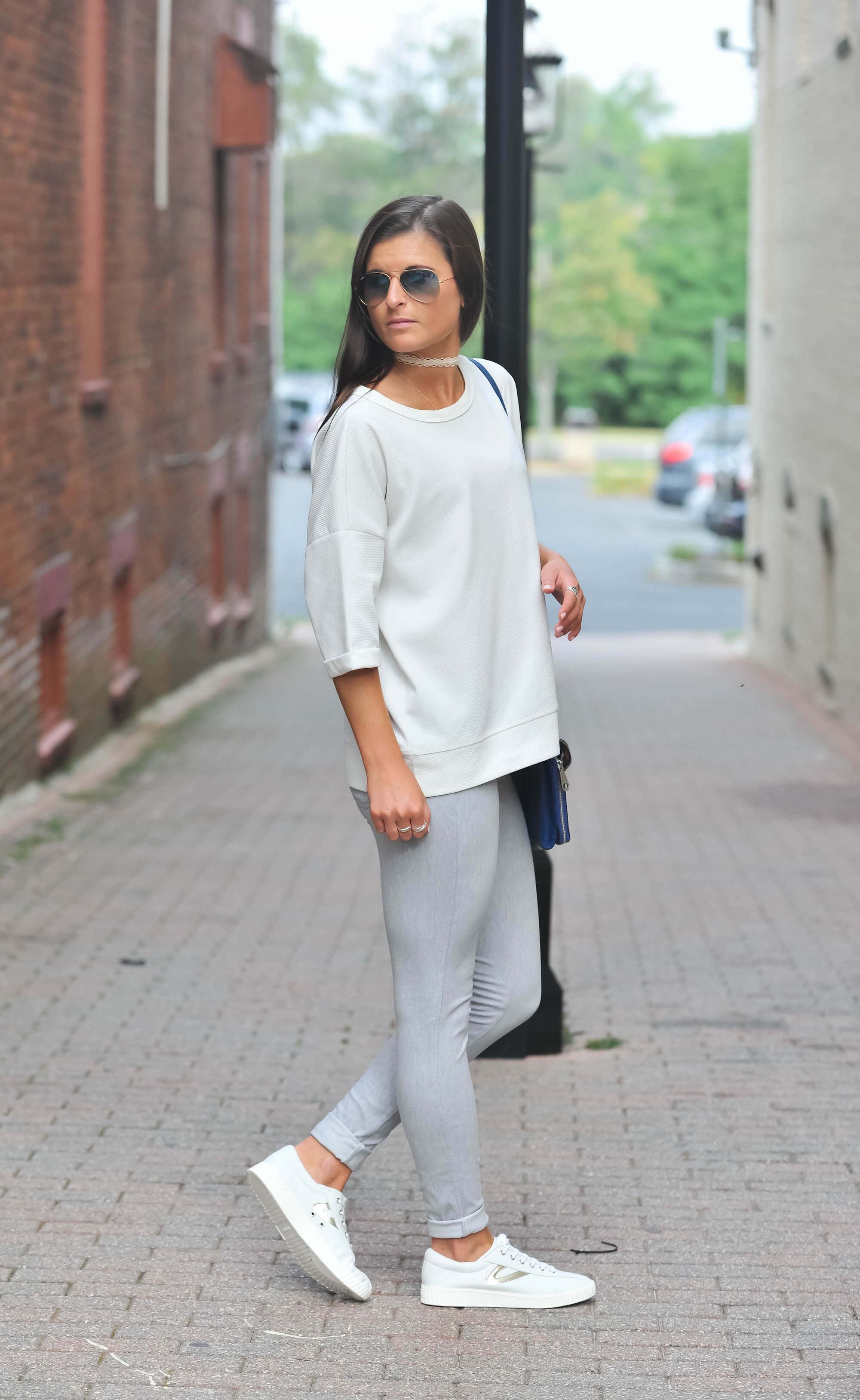 How to Style White Tretorn Sneakers: Tips and Tricks for Effortless Chic Outfits