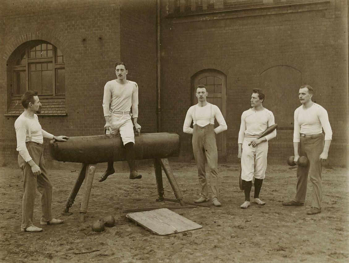 Discovering the Origins Who Invented Sportswear and Why It Matters