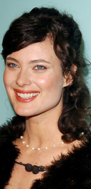 Shalom Harlow Films: Check Out Her Top Movies Now!