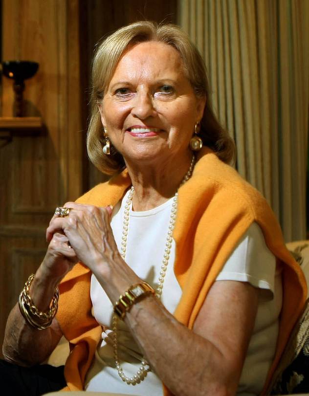Rena Rowan: Who is she? Everything you need to know about this fashion icon!