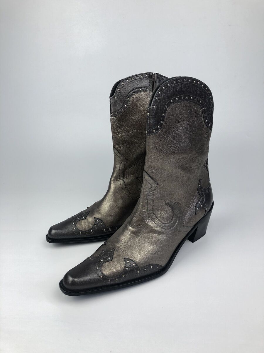 Shop Stuart Weitzman Cowboy Boots: The Best Deals Online