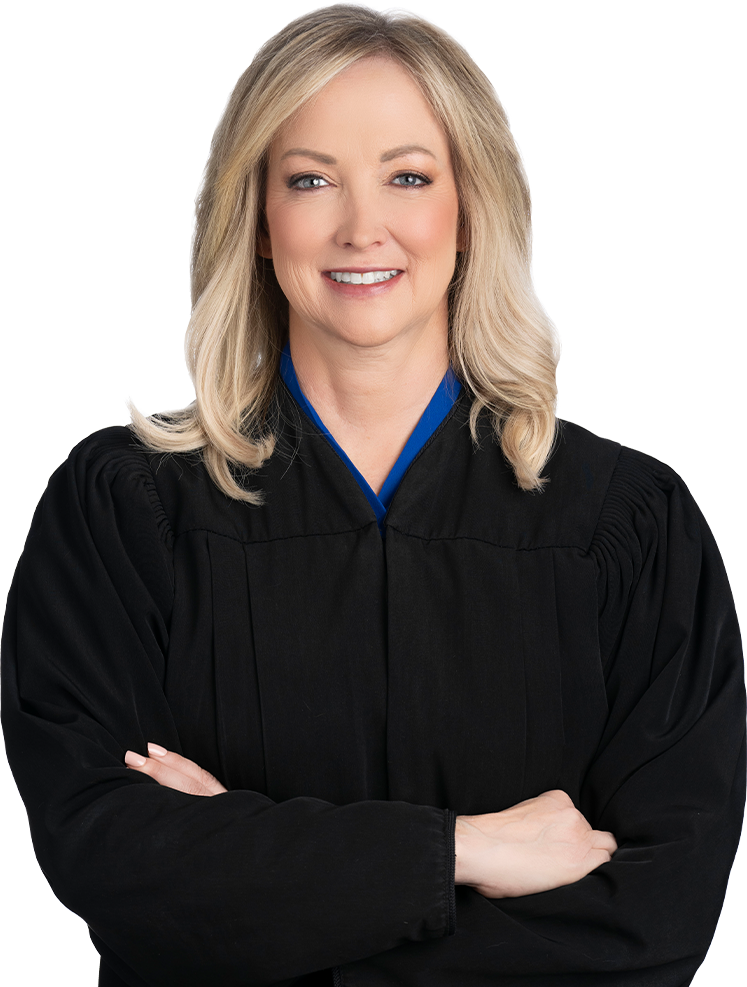 Judge Linda Carpenter in the spotlight: Learn all about her rulings and what people are saying!