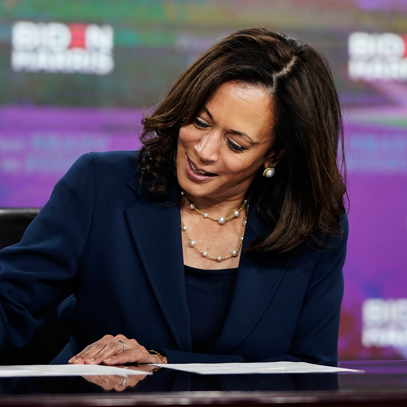 Kamala Harris Pearl Necklace: Why Does She Wear It Every Day?