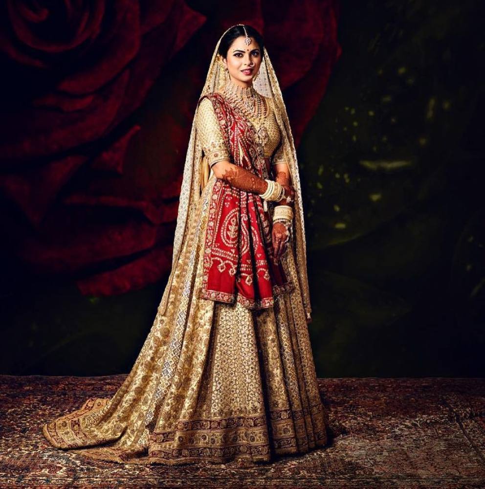 Isha Ambani wedding dress: Everything you need to know about her beautiful outfit choice!