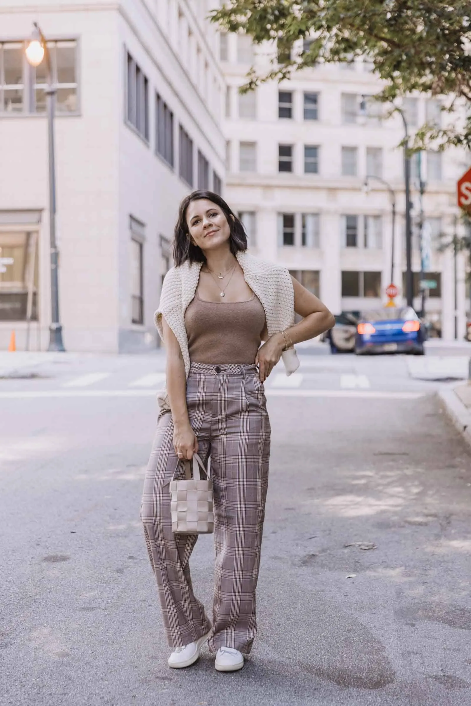 What to Wear with Checkered Pants Outfit? Heres What You Need to Know!