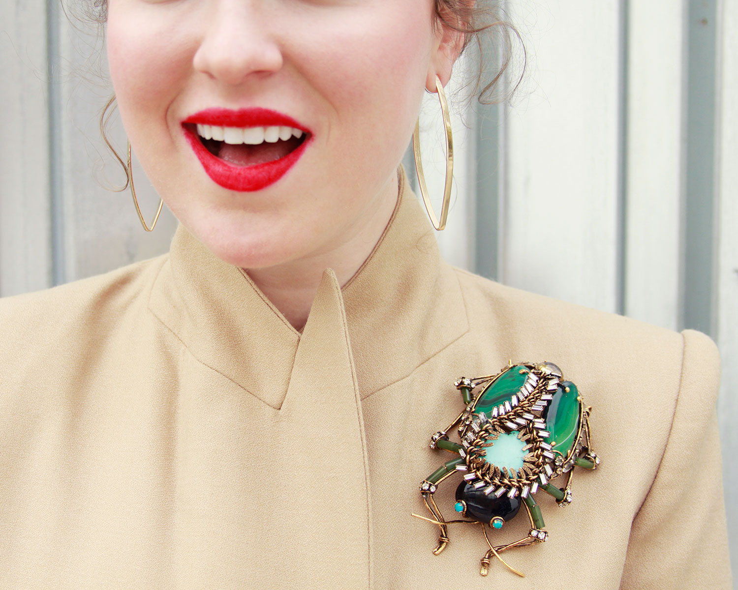 Modern Brooch: Find Your Perfect Style Today!