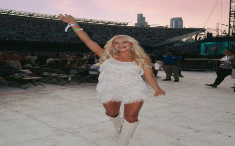 Stagecoach Outfits 2024 Trends (Whats Hot and Whats Not This Year)