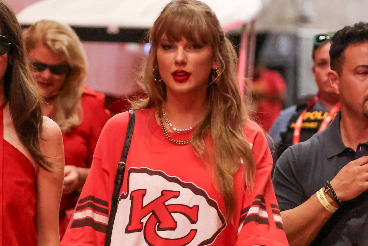 Taylor Swift in Kansas City: Whats She Up To This Time?