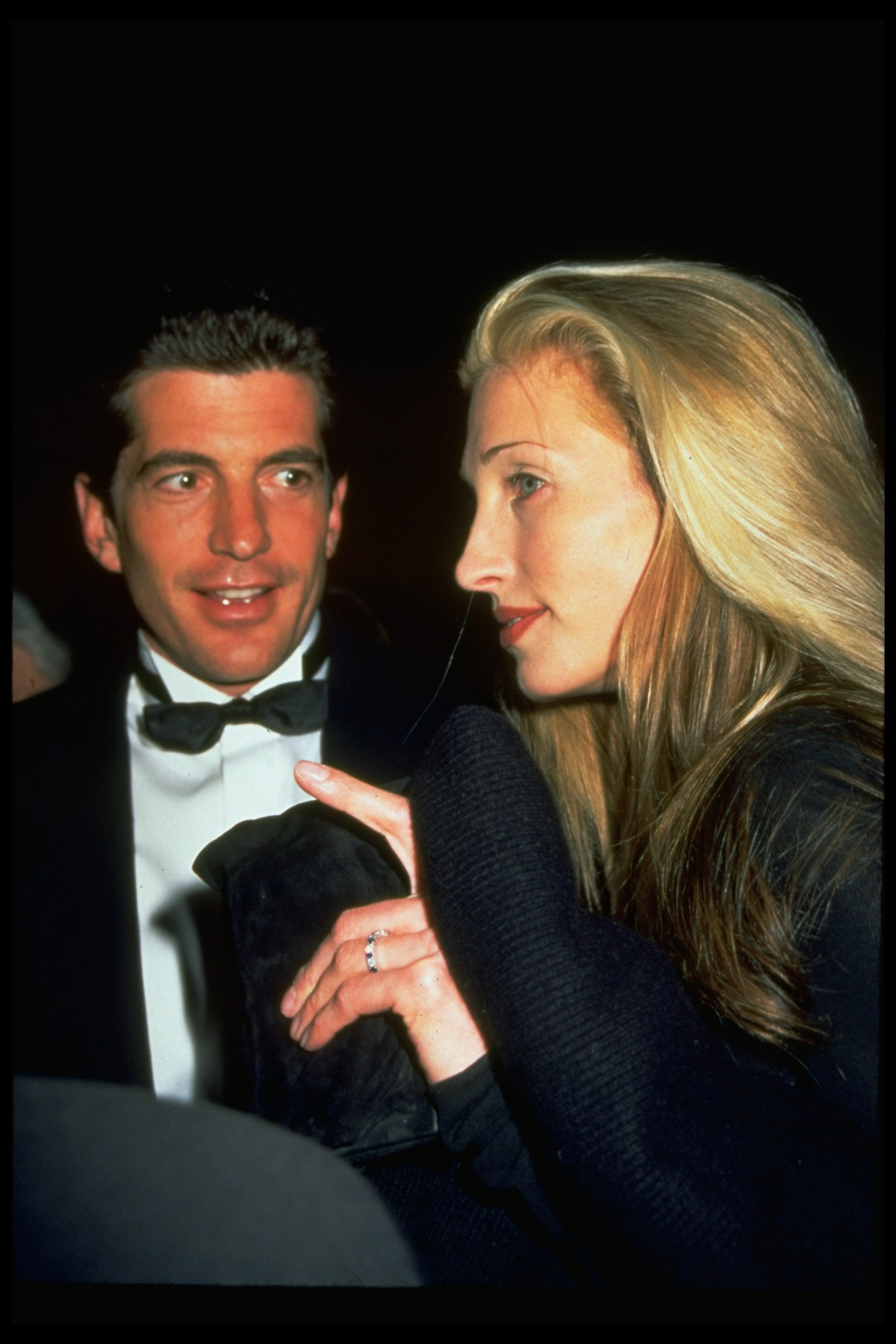 Carolyn Bessette Kennedy Engagement Ring: The Simple Elegance That Stole Hearts