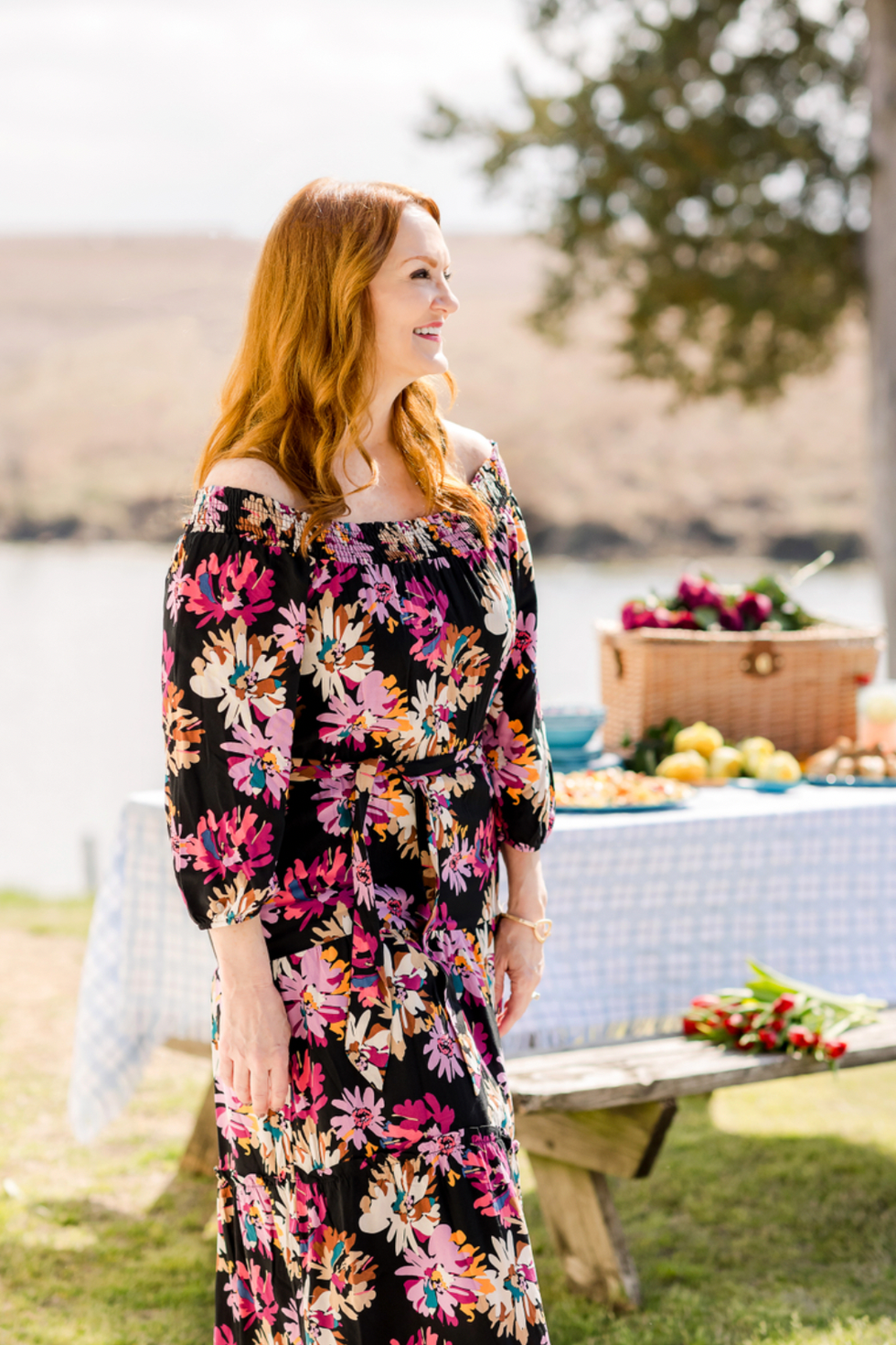 Summer Midi Dresses with Sleeves: The Best Ways to Stay Cool and Stylish This Season