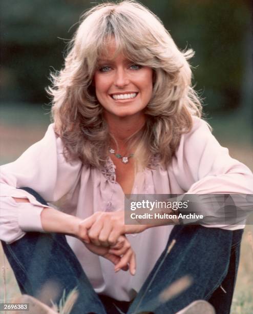 Farrah Fawcett Images: Find All Her Popular Pictures