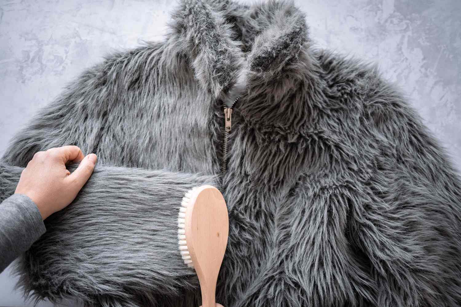Fur Faux Fur Fabric: How to Care for It? Follow these 5 easy steps!