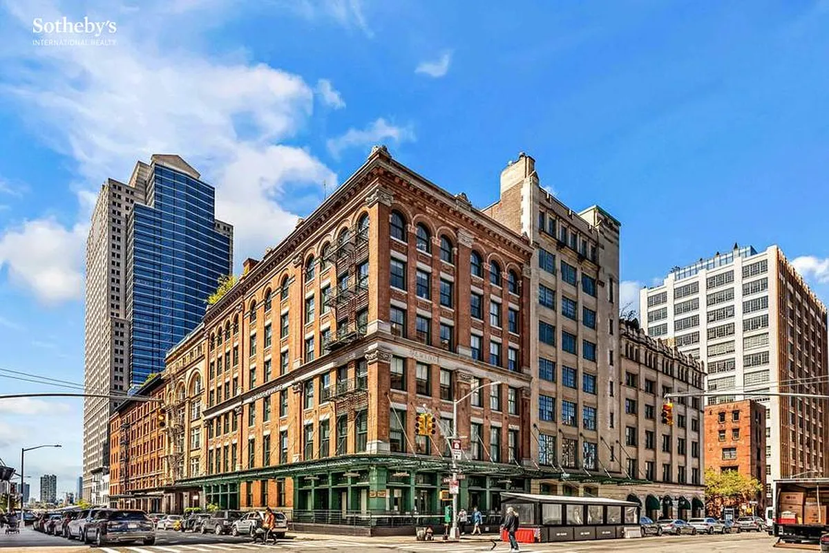 Looking for a Place in Tribeca? Check Out 53 North Moore St NYC