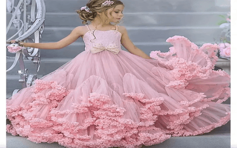 Cream Tulle Dress Graduation Looks: Get Inspired by These Stunning Outfits