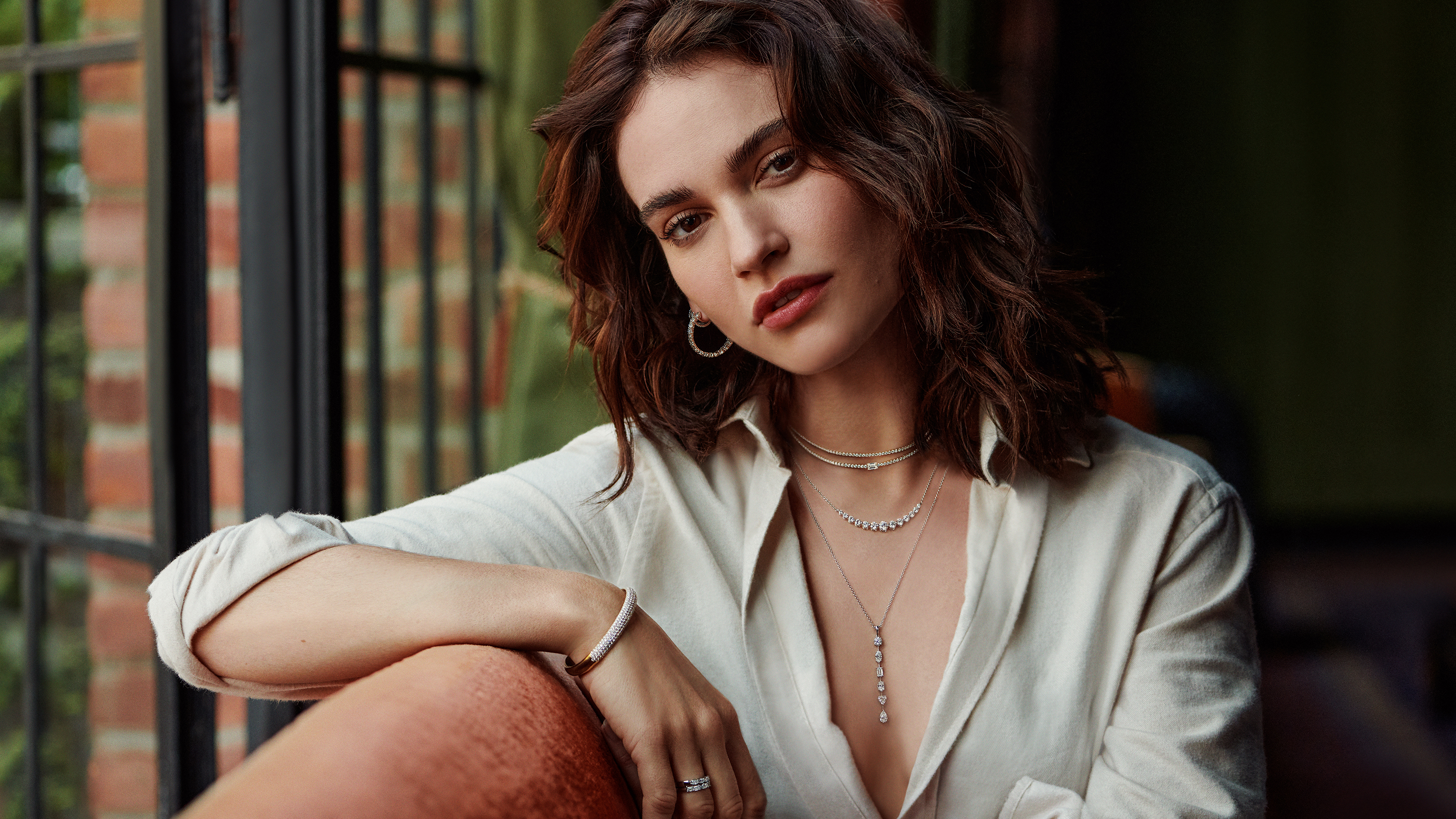 Want Lily James Jewelry? Affordable Dupes to Steal the Look