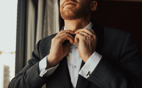 Short Suits Men: A Modern Style Guide, Find the Perfect Fit for You