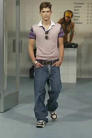 2005 Fashion Men: Remember These Outfits? Easy Guide!
