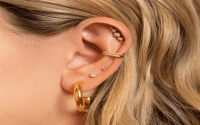 Trendy Earrings in Gold: Shop Now For Your Next Look.