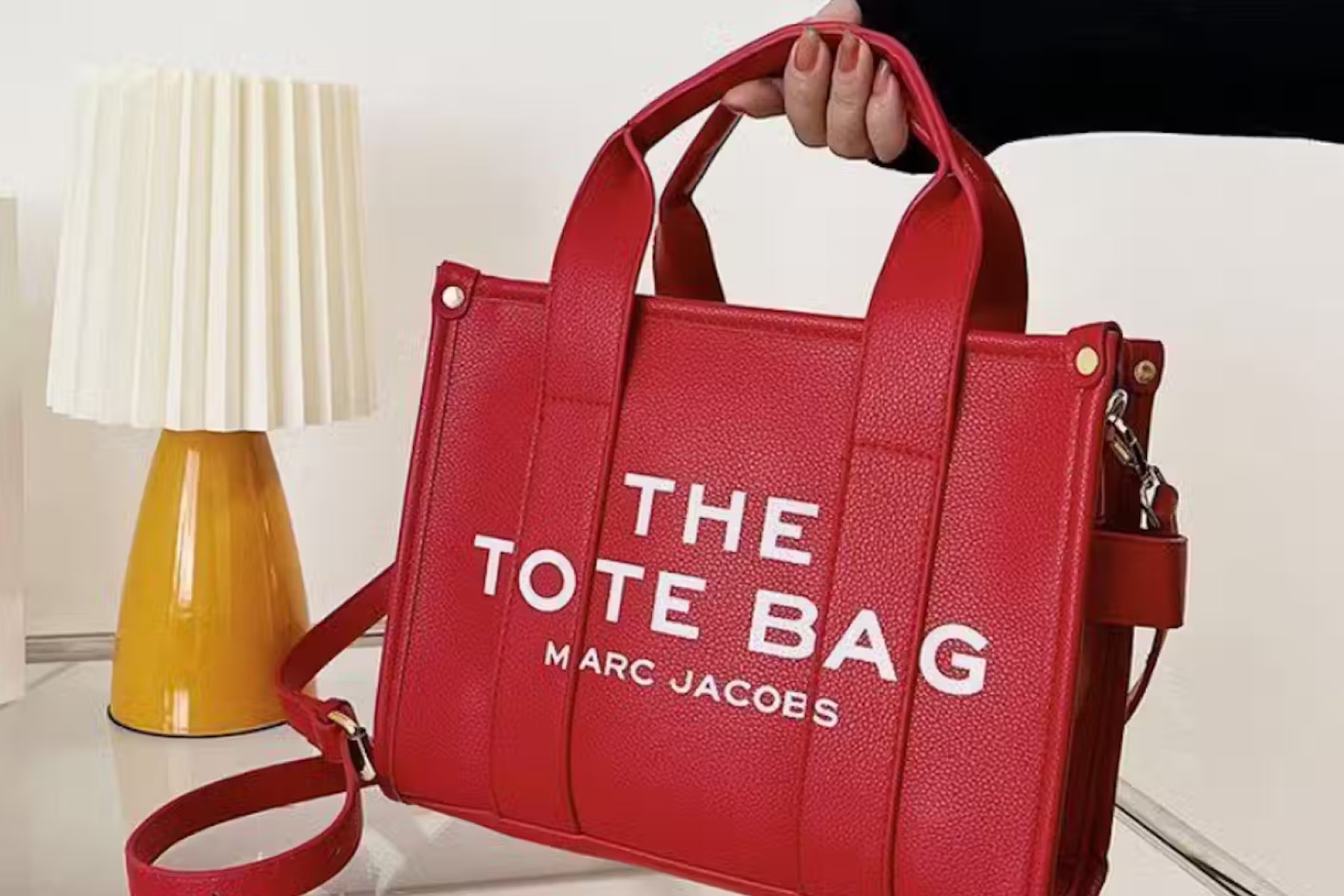 Is Marc Jacobs a Luxury Brand? Check Out This Quick Guide!