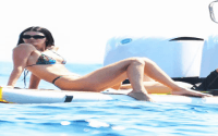 Kendall Jenner Bikini Pics That Broke the Internet: See Them Here